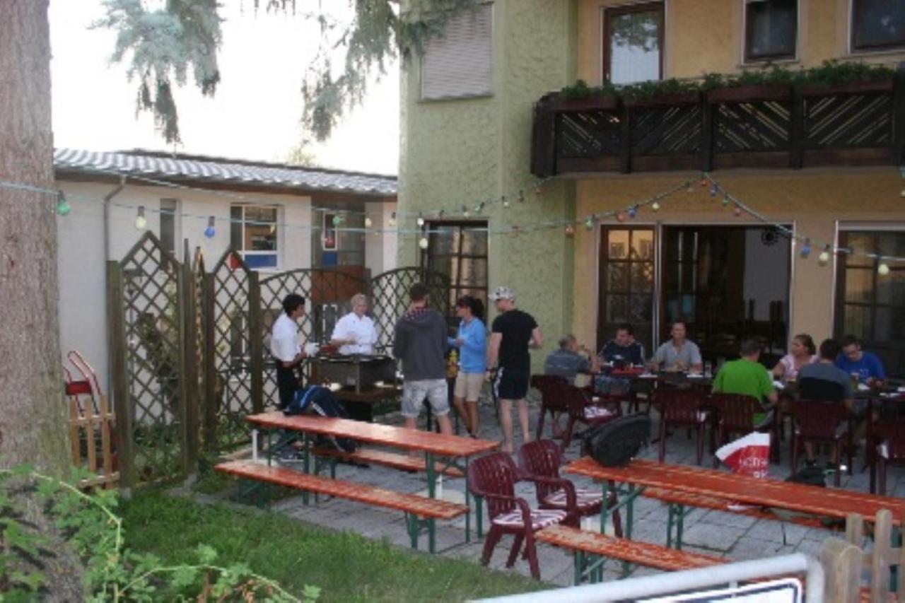 Landgasthof Zur Krone Krautheim Eksteriør billede